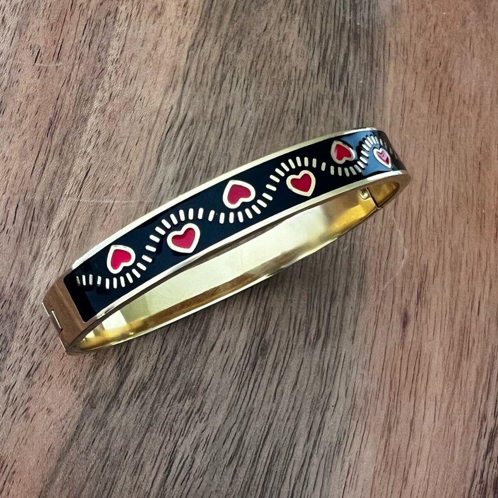 💎New Stainless Steel one Sides Heart Pattern Enamel Painted Bangle, Bracelet
